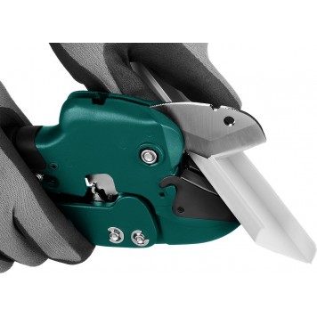 23406-42 | Ножницы 2-в-1 автоматические для всех видов пластиковых труб и небольших плоских пластиковых деталей, d=42 мм (1 5/8"), KRAFTOOL GX-700-10