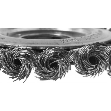 35190-100_z02 | Щетка дисковая для УШМ, плетеные пучки стальной проволоки 0,5мм, 100х22мм, ЗУБР ПРОФЕССИОНАЛ-4