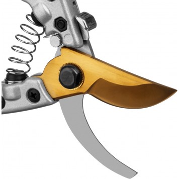 423113 | Секатор с алюминиевыми рукоятками, плоскостной, 205 мм, GRINDA G-13-7