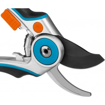 423429 | Секатор с эргономичными алюминиевыми рукоятками, плоскостной, 210 мм, GRINDA P-29-6