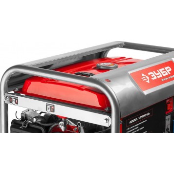 ЗЭСБ-4500-Э | Бензиновый генератор с электростартером, 4500 Вт, ЗУБР МАСТЕР-3