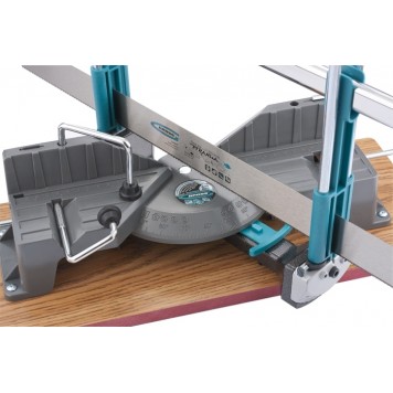 22759 | Стусло прецизионное, двухплоскостное, пила 600 мм, две прижимные струбцины, ограничительный упор, GROSS-1