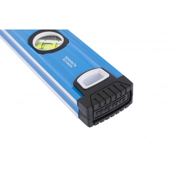 34424 | Уровень алюминиевый, 800 мм, профиль 1,6 мм, фрезерованный, ударопрочные заглушки, 3 глазка, БАРС-1