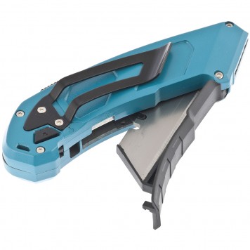 78899 | Нож 130 мм, алюминиевый корпус, выдвижное трапециевидное лезвие 18 мм (SK-5), клипса для ремня, 4 лезвия, GROSS-2