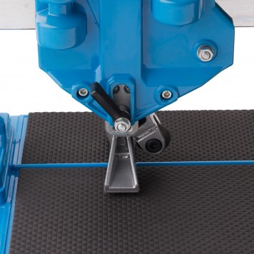 87590 | Плиткорез ручной монорельсовый 600 х 14 мм, ходовая каретка, 9 подшипников (4 регулируемых), литая станина, БАРС-4