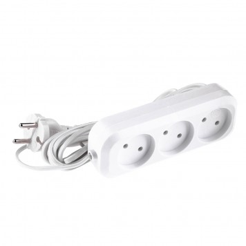 95927 | Удлинитель бытовой, без заземления, 5 м, 3 розетки, 6 A, серия УХ6, DENZEL-1