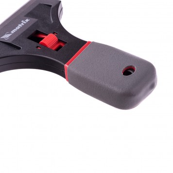 79548 | Скребок с обрезиненной рукояткой, выдвижное сменное лезвие, MATRIX-2